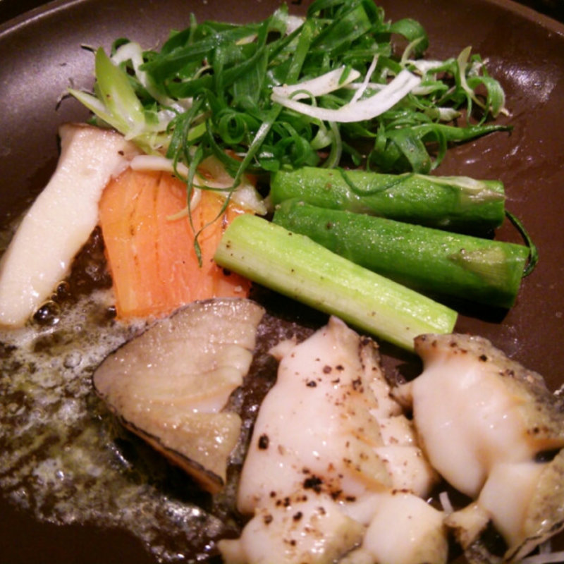 鮑他野菜の陶板焼き(木曽路 )