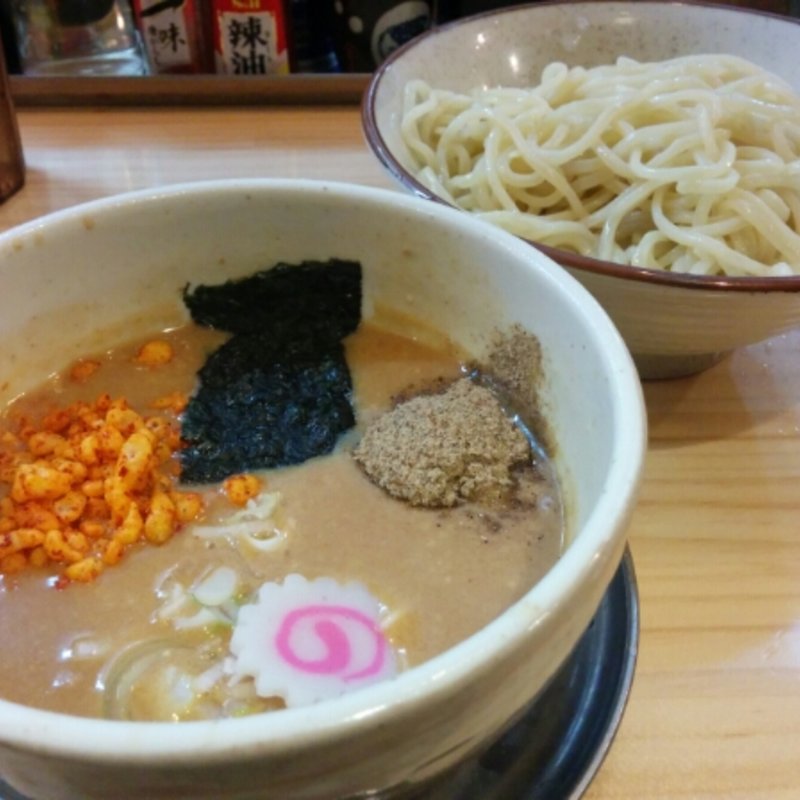 魚介豚骨味噌つけめん(本八幡　健勝軒 （モトヤワタ　ケンショウケン）)