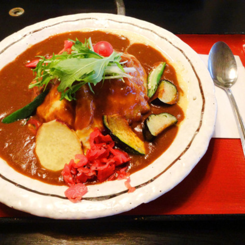 野菜オムカレー(本家 さぬきや 堺上野芝店 )