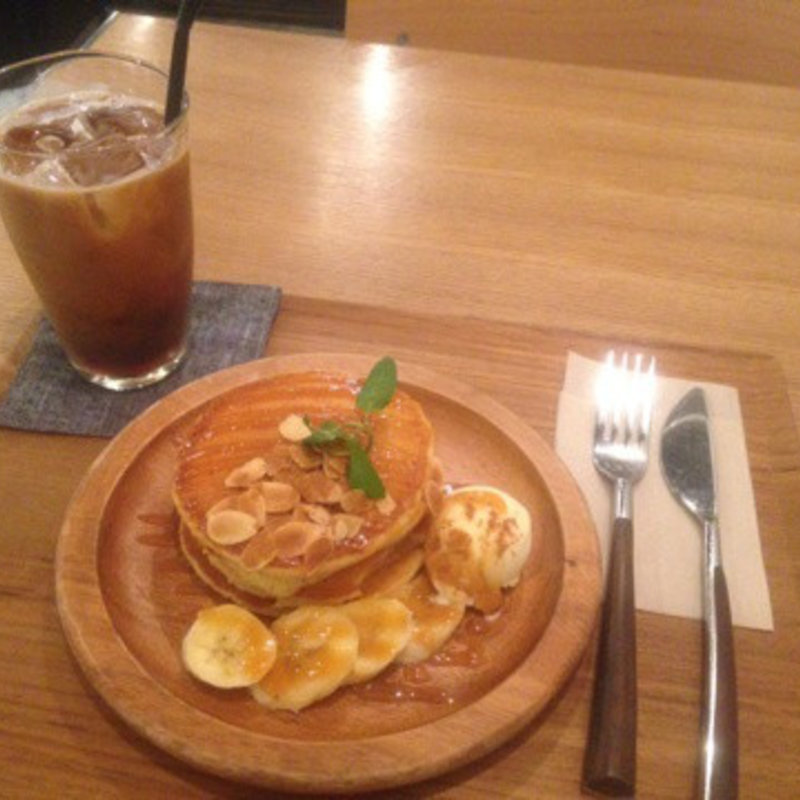 バナナやナッツのパンケーキ(本町コモンズ )