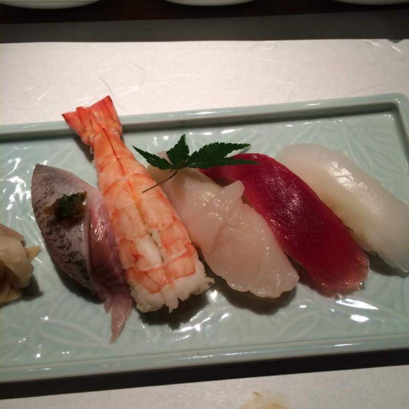 握り(本等鮨 海馬 （ほんとうずし かいば）)