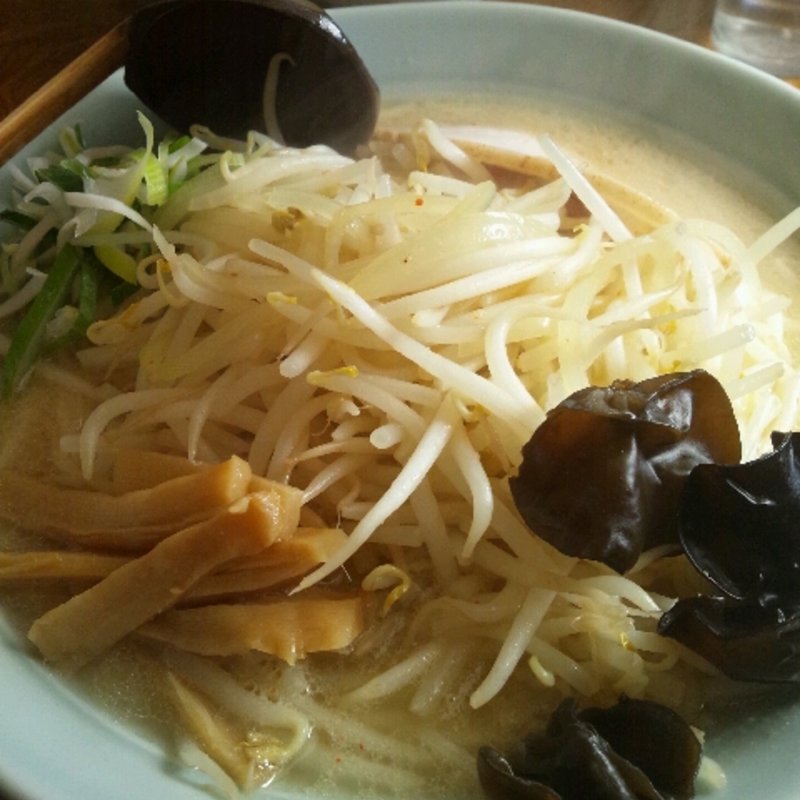 味噌ラーメン特盛(札幌らーめん 日和)
