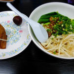 胡麻味噌と牛スジの和え麺セット