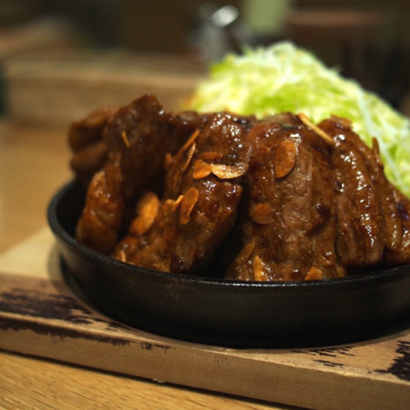 メガトンテキ(東京トンテキ ヨドバシAkiba )