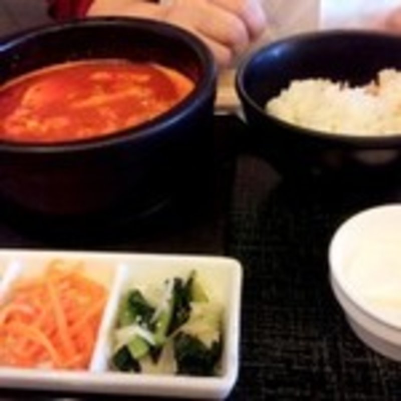 殻付きあさりスンドゥブ　4辛(東京純豆腐 ルミネ北千住店)