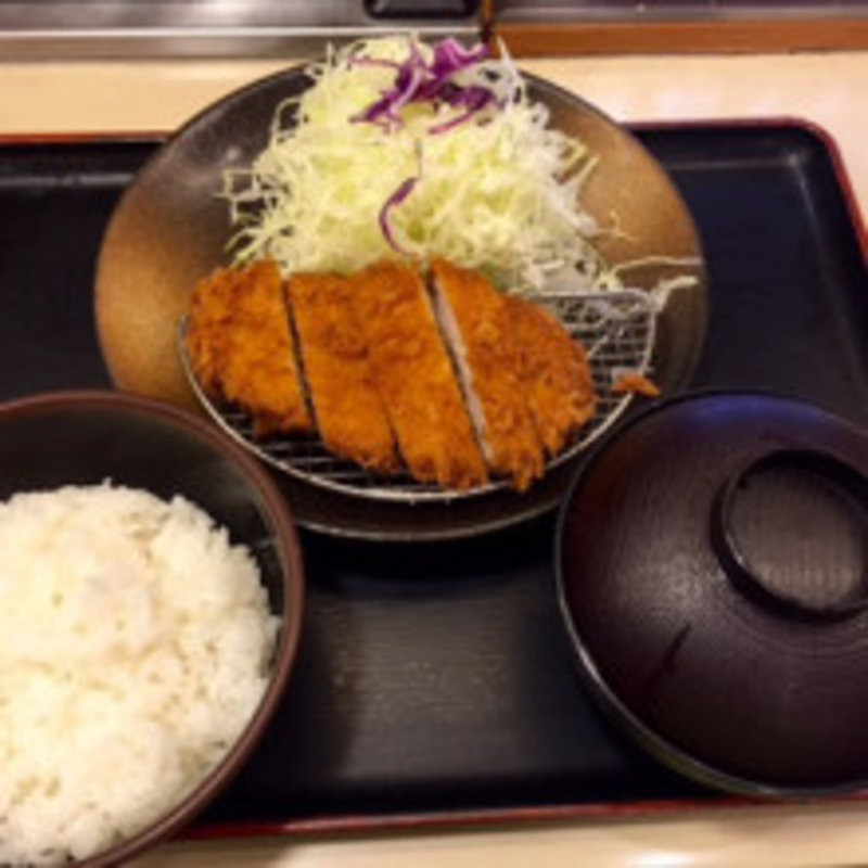 ロースかつ定食（並）(松乃家 川崎銀座街店)