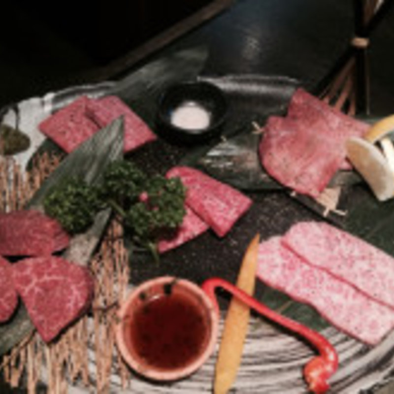 焼き肉の盛り合わせ(焼肉レストラン 松井)