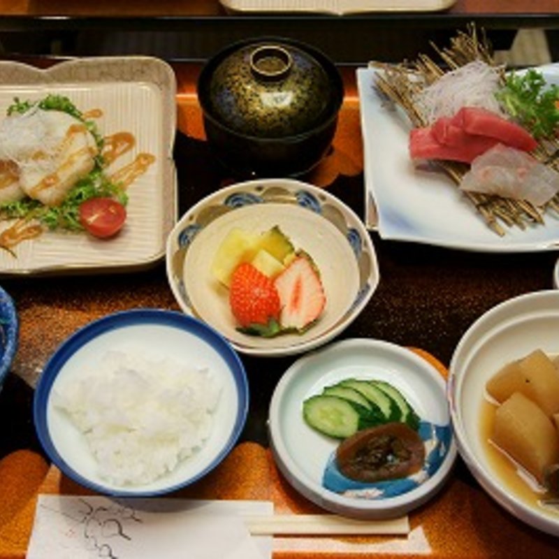 夕食(板室温泉 山晃館)