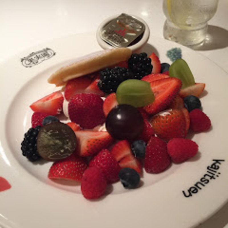 ミックスベリーのパンケーキ(果実園 東京店 )