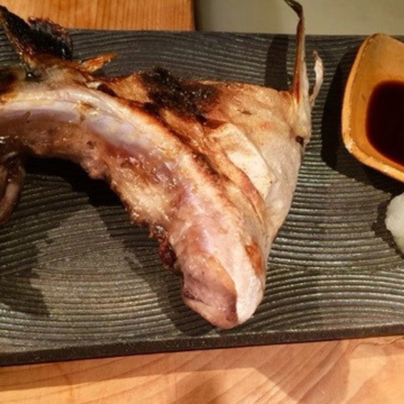 鰤カマ塩焼き(栄ゐ田 本山分店)