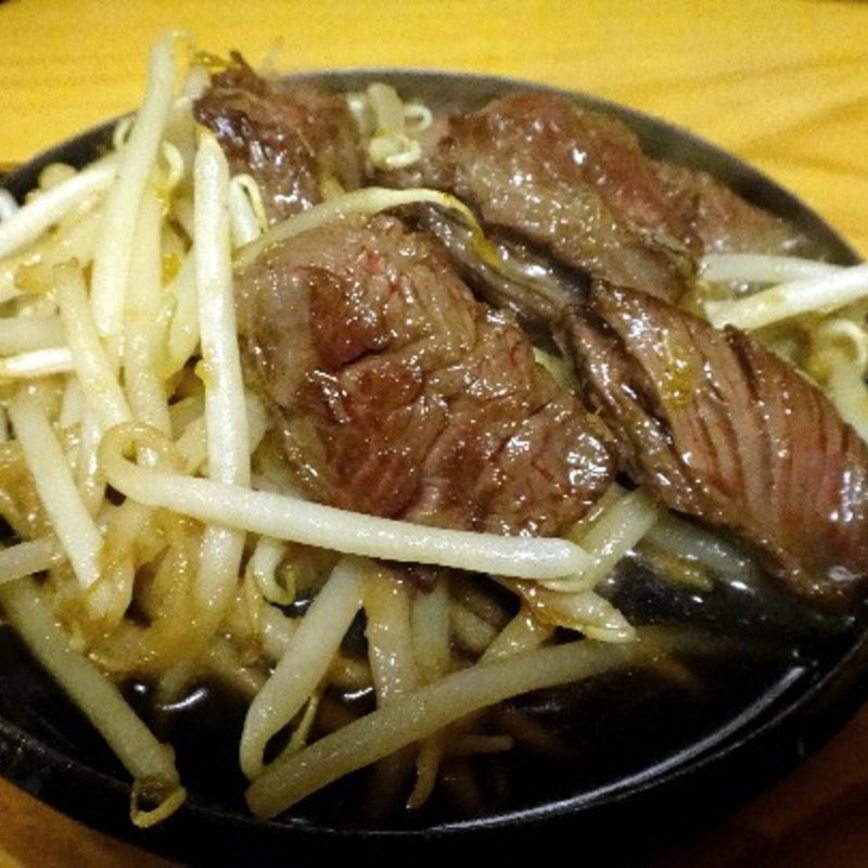 ハラミニンニク焼(大衆酒蔵 栄屋)