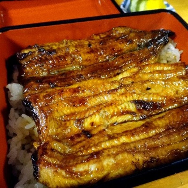 鰻重(大衆酒蔵 栄屋)