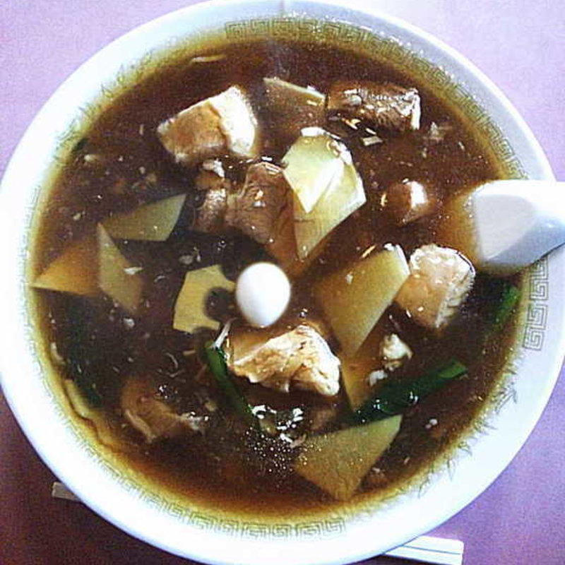 バラ肉そば(中華料理　栄楽 )