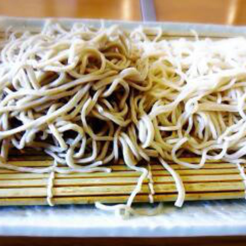 更科＆田舎の二色盛り(桑乃木 （クワノキ）)