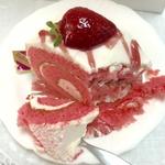 苺ロール(梅月堂)