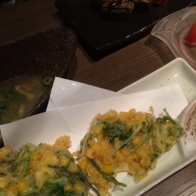 とうもろこしのかき揚げ(棲家 )