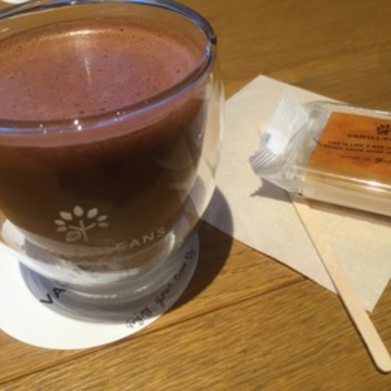 ラーメン 　肉大入り&野菜増し(極太濁流ラーメン ら・けいこ 東片端店 )