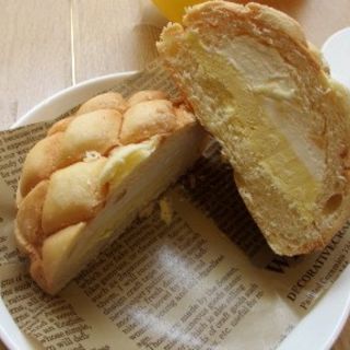 メロンパンシュークリーム(楽天カフェ)