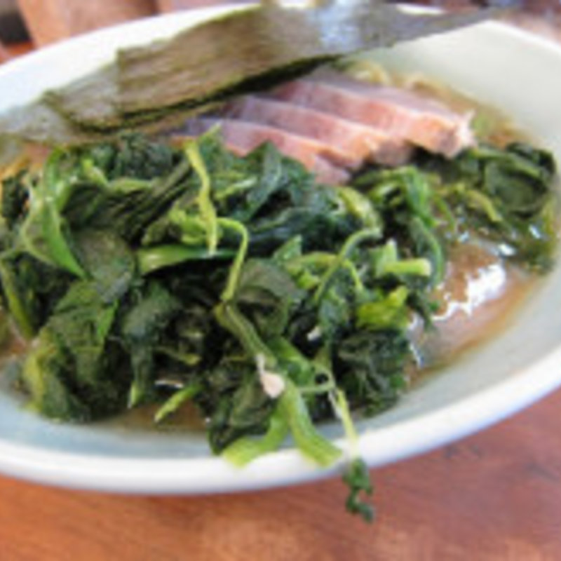 ホウレン草増しチャーシューメン並(横浜ラーメン武蔵家 船橋店 )