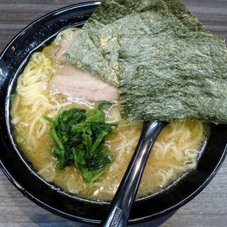 ラーメン(横浜家系ラーメン 戦国家 )