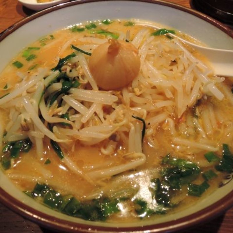 にらもやしラーメン（醤油味）(究極ラーメン 横濱家 高尾店)