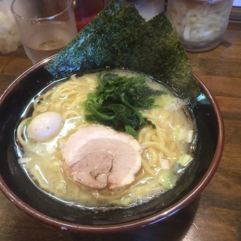 塩ラーメン(横濱家系ラーメン 銀輪家 )