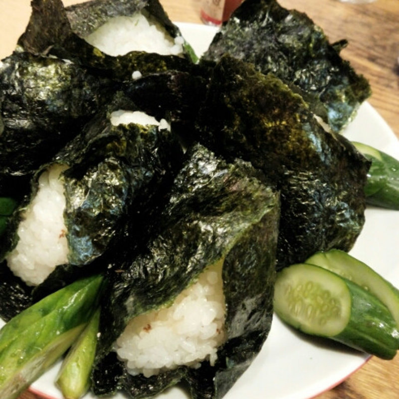 おにぎり(武州うどんあかね&みどりダイニング)