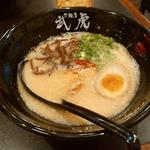 背脂豚骨ラーメン