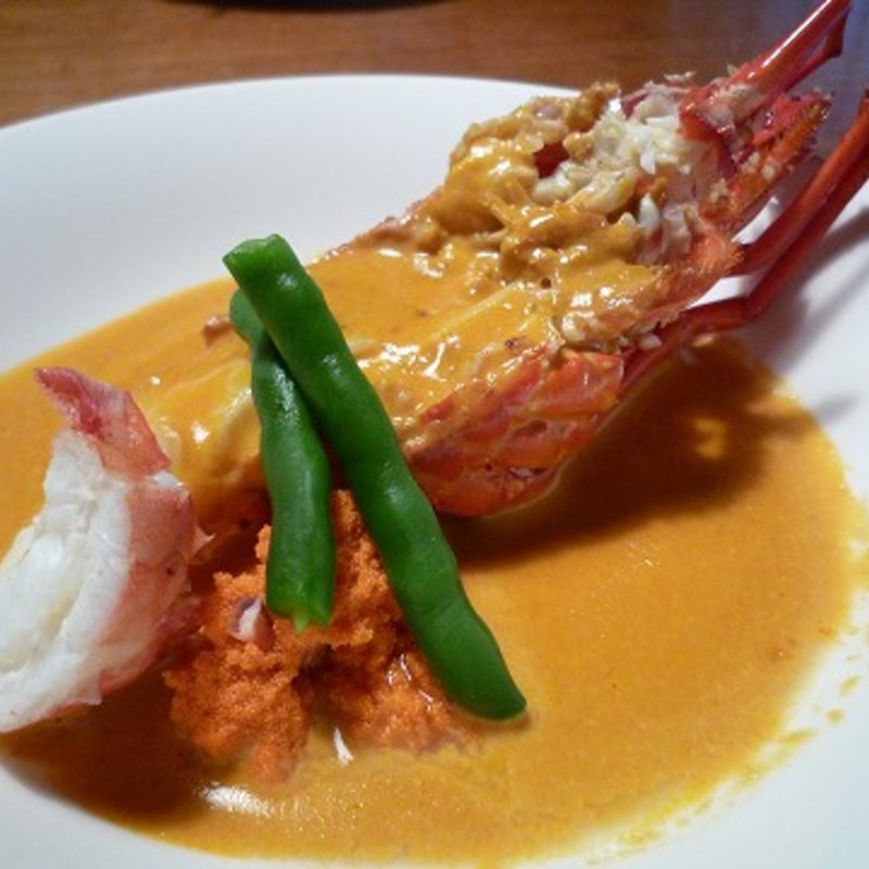 夕食  伊勢海老のアメリケーヌソース(民宿 かいとく丸（かいとくまる）)