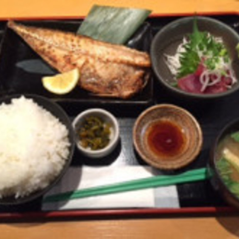 とろあじの一夜干定食(ねぎ塩チャーシュー丼　水喜 )