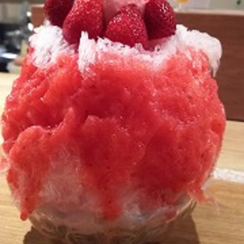 スペシャルストロベリーシャーベット(氷屋ぴぃす )