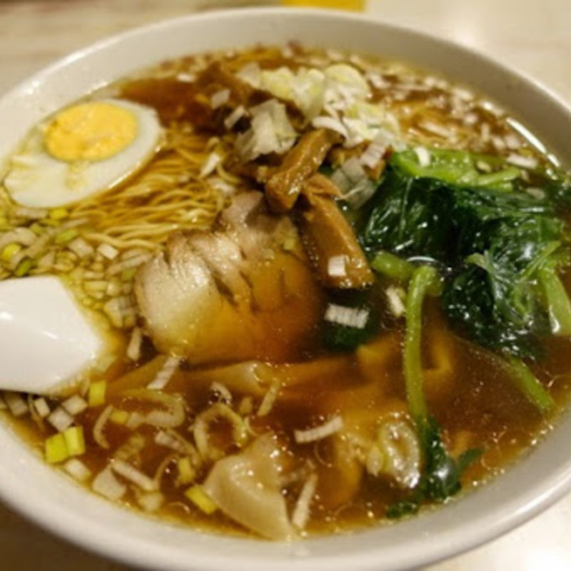 ワンタン麺(中国料理 永新)