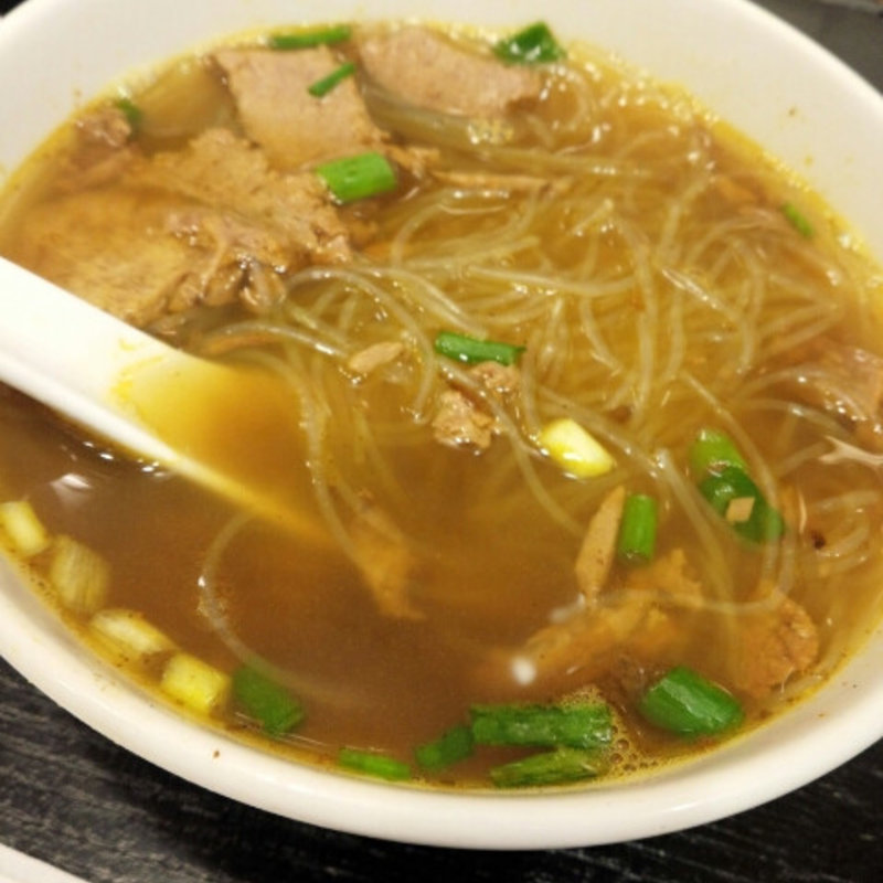 牛カレースープ(永祥生煎館 （ヨォンシャアンシェンシェンクァン）)