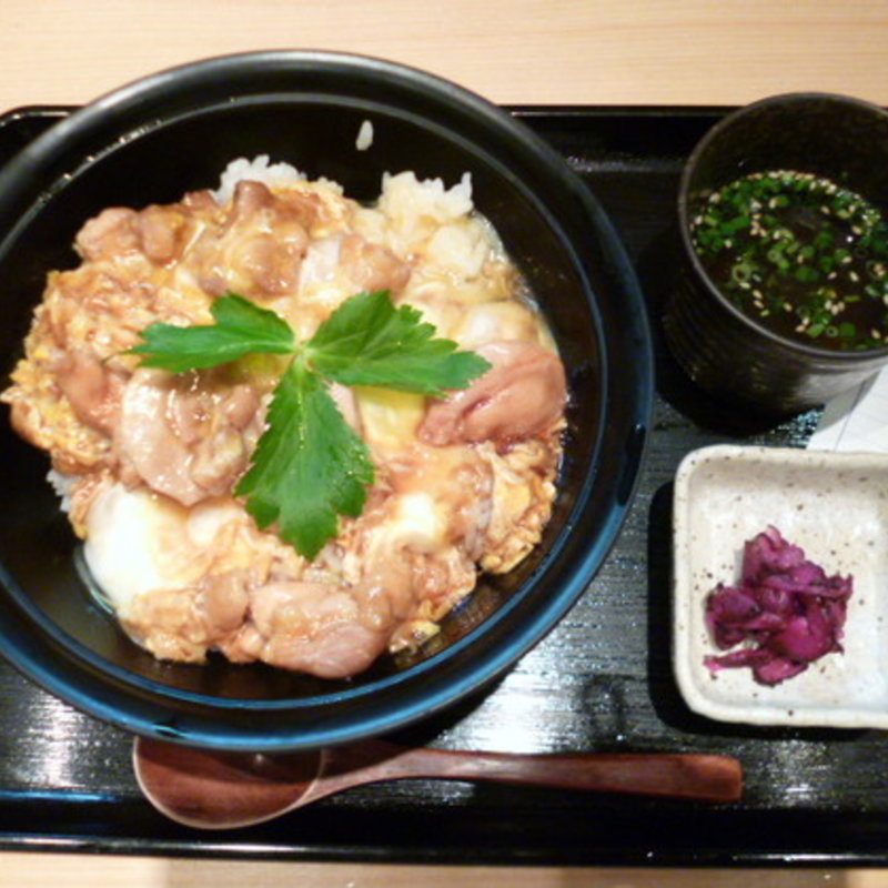 築地『鳥藤』直伝の親子丼(汁るべ家 京王府中ＳＣ店 )