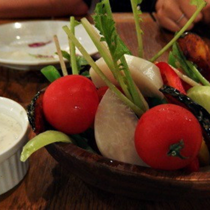 こだわり野菜のバーニャカウダ　(池尻バル トリイチ)