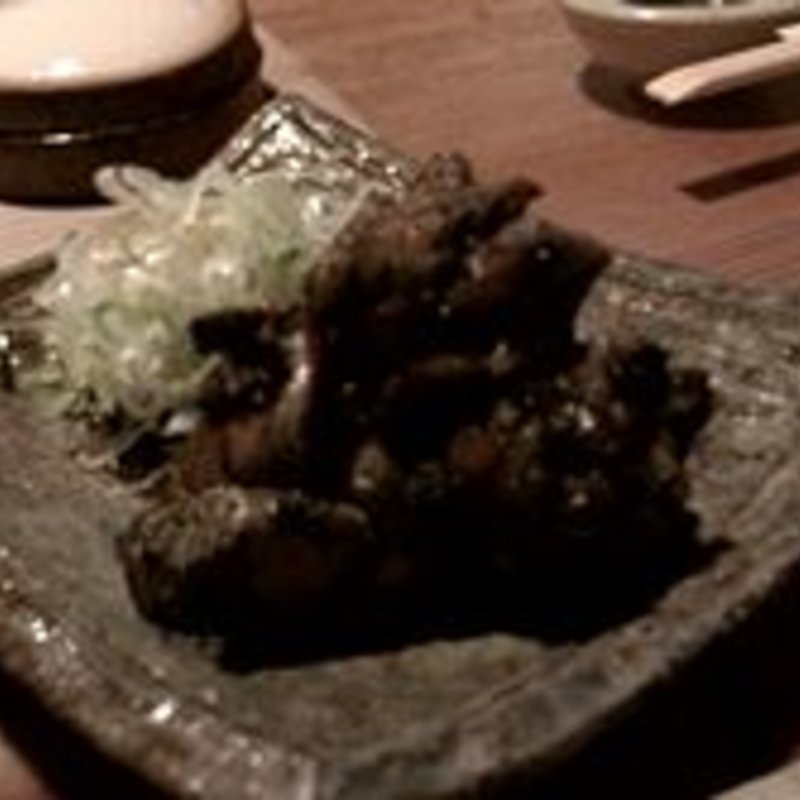 地鶏モモ炭火焼き(炊き餃子池田商店)