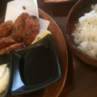 牡蠣フライ定食(肉バルKACCHAN 池袋西口本店)