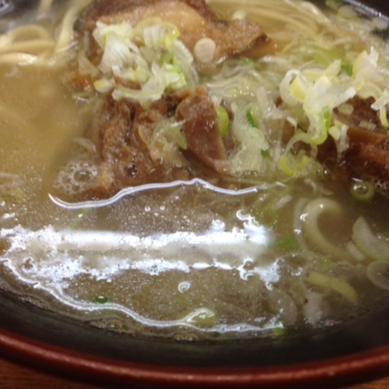 ソーキそば(琉球料理 沖縄そば屋)