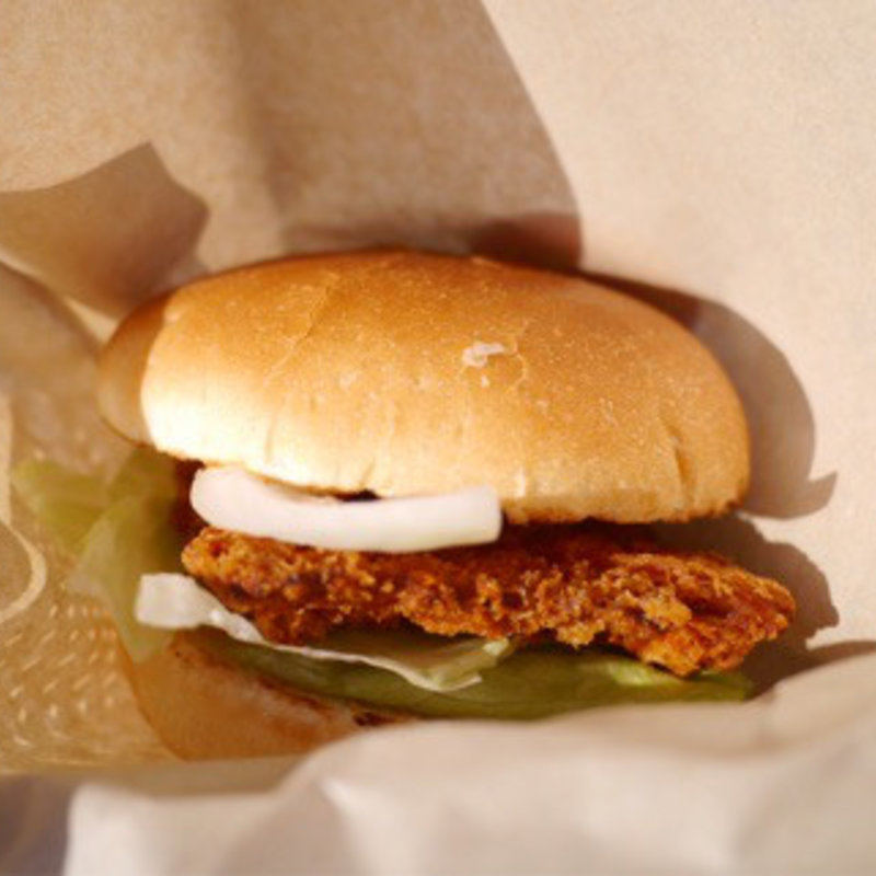 厚切りサーモンバーガー(沼津バーガー)