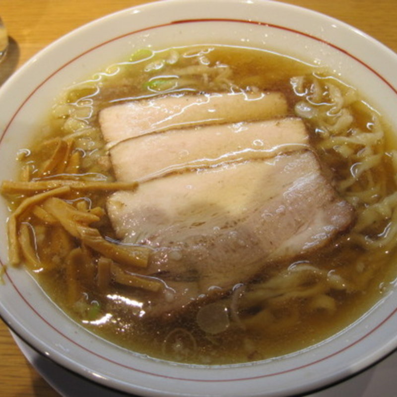 醤油中華(沼田商店)