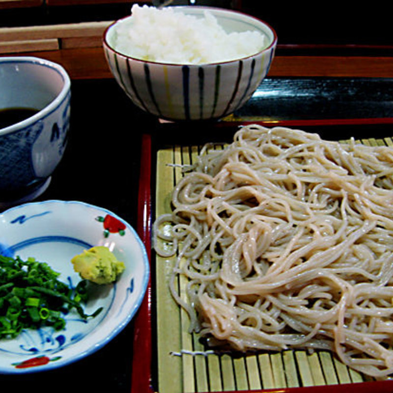 十割そば+ごはん(泉場食堂 )