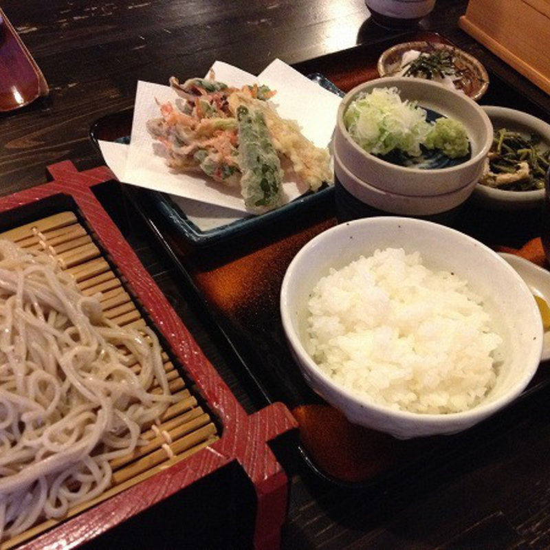 ざるランチ大盛り(法扇 )