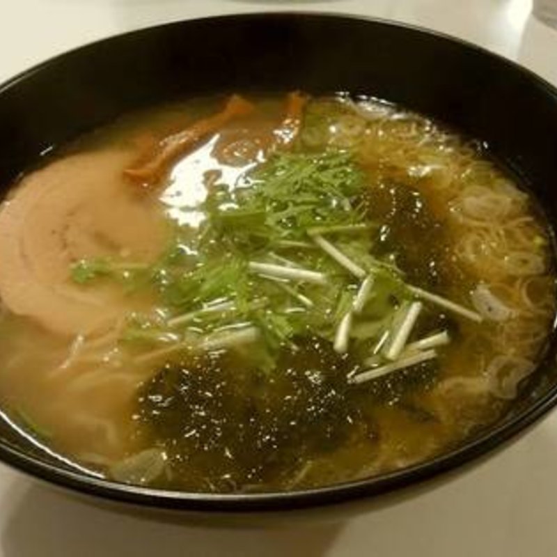 塩らーめん(泡瀬三丁目 )