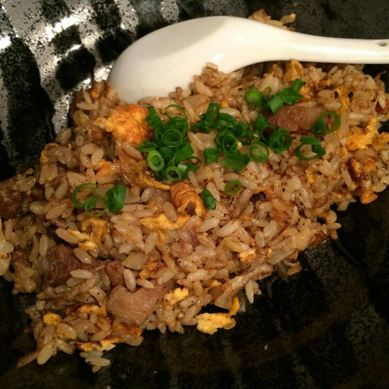 馬肉のチャーハン(波津馬阿波座店)