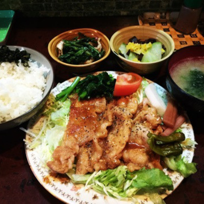 生姜焼き定食(波浮港 )