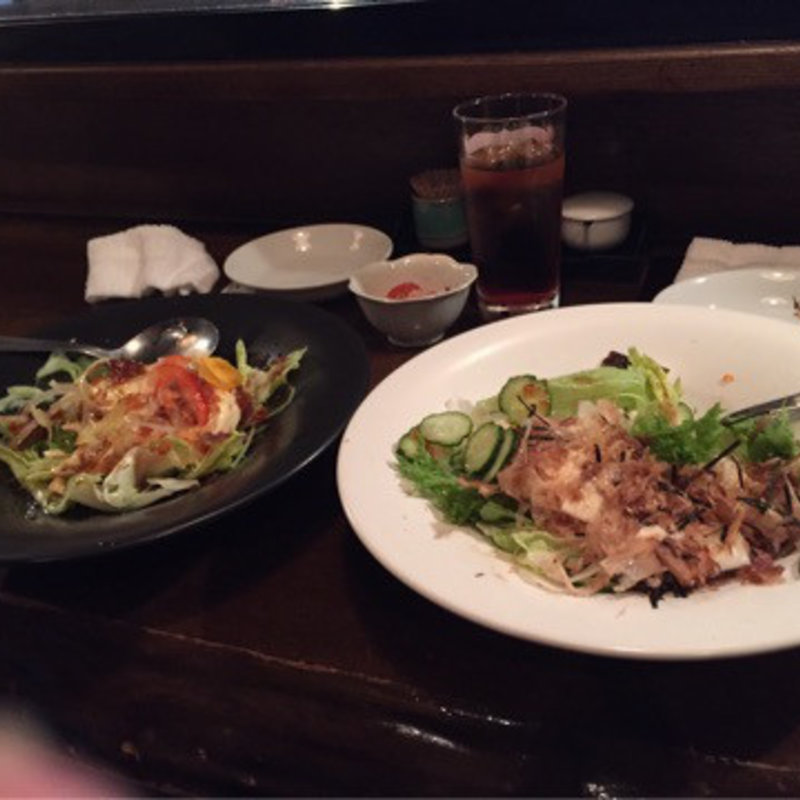 豆腐サラダと長芋のサラダ(波瀾万丈)