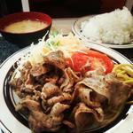 黒こしょう焼 辛子焼き定食(洋庖丁 大山店)