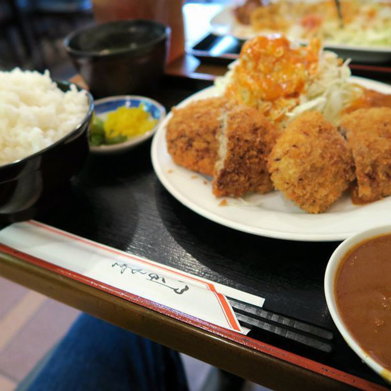 ミンチカツ定食（ライス大盛）(キャベツ)