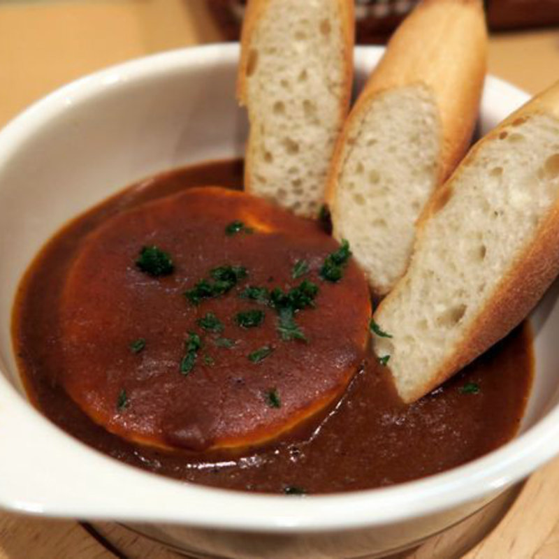 カマンベールチーズのカレー焼き(洋食クッチーナ)