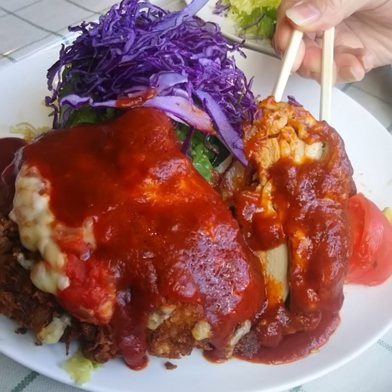 チーズチキンカツ(洋食Mogu （モグ）)